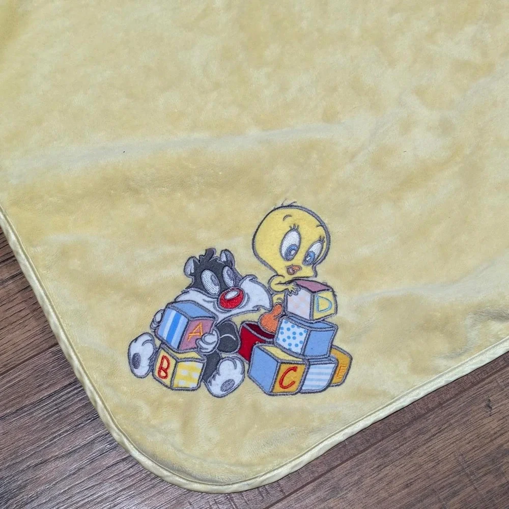 Vintage Looney Tunes Baby Blanket Yellow